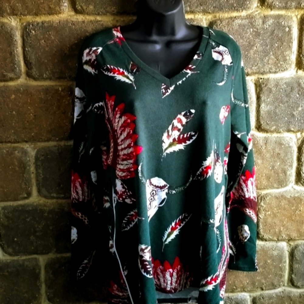 Long sleeve V-Neck Top